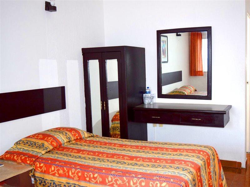 Hotel Suites Mediterraneo Boca Del Rio Веракруз Екстериор снимка