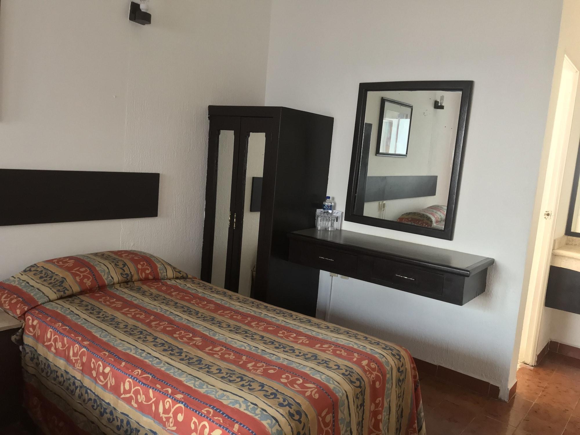 Hotel Suites Mediterraneo Boca Del Rio Веракруз Екстериор снимка