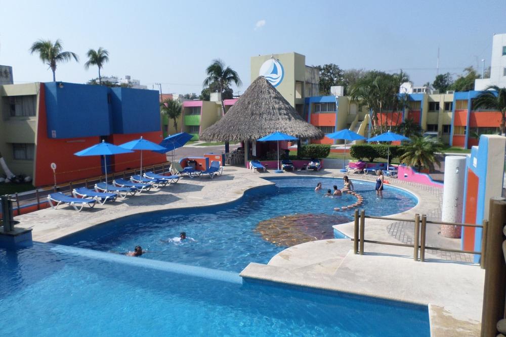 Hotel Suites Mediterraneo Boca Del Rio Веракруз Екстериор снимка