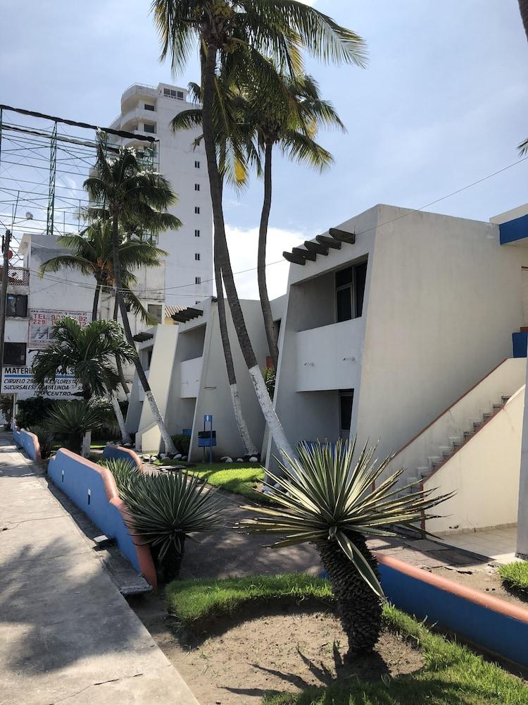 Hotel Suites Mediterraneo Boca Del Rio Веракруз Екстериор снимка