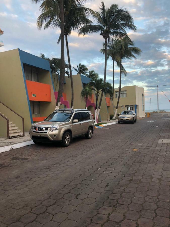 Hotel Suites Mediterraneo Boca Del Rio Веракруз Екстериор снимка